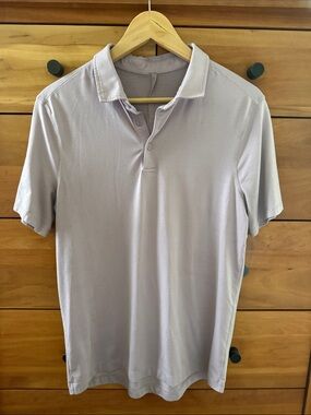 lululemon Men's Metal Vent Tech Short Sleeve Polo Shirt Light Lavender
